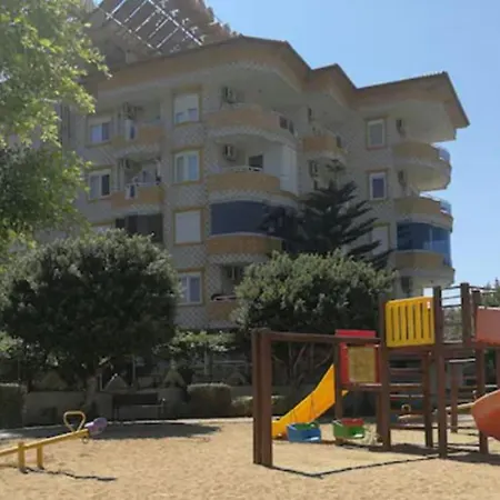 Apartmán Lovely Flat In Alanya Oba-Tosmur Renovated 2021 Alanya